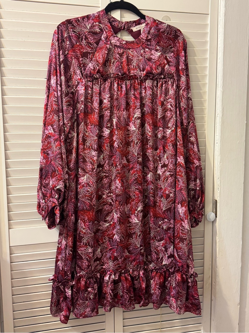 BCBGeneration Rose and Red Floral Long-Sleeve Tiered Dress